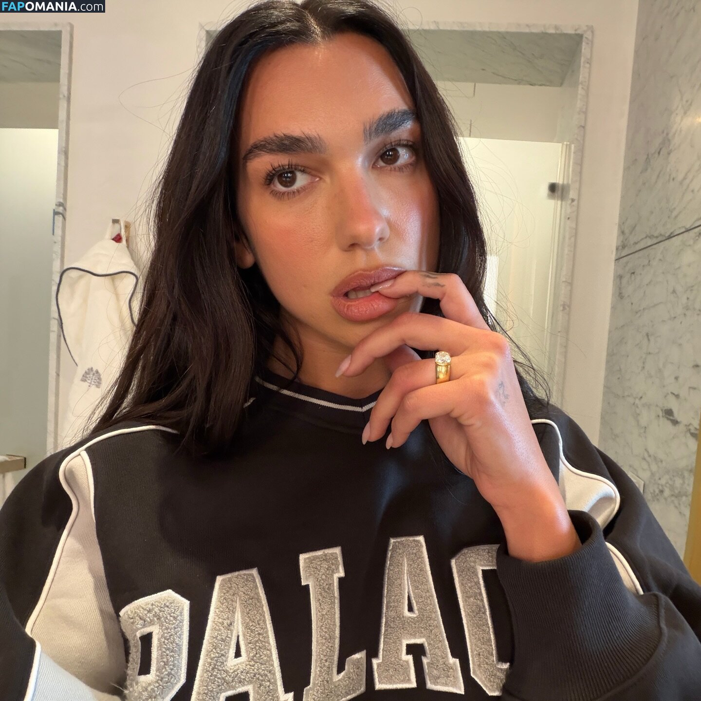 Dua Lipa / dualipa / newsong Desnudo OnlyFans  Foto filtrada #213