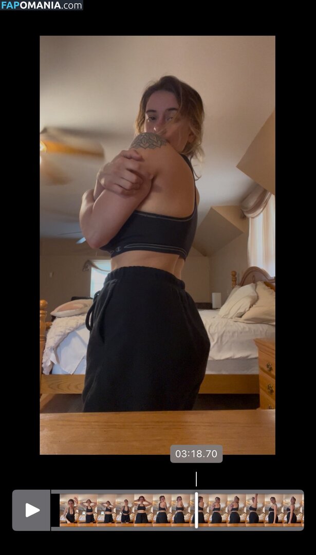 dumbbitchmurphy Desnudo OnlyFans  Foto filtrada #2