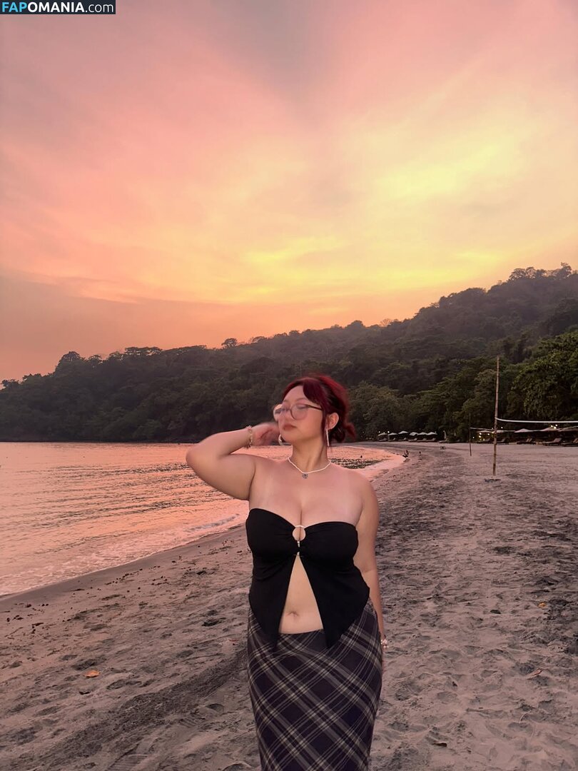 dvmyuna / dvna___dvna Desnudo OnlyFans  Foto filtrada #1