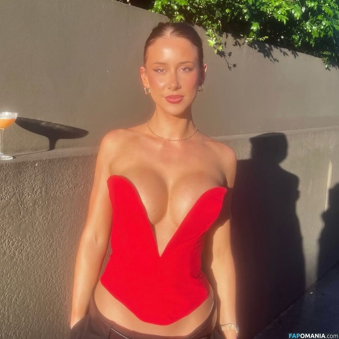 Ebony / ebbbb.33 / geebzer Desnudo OnlyFans  Foto filtrada #2
