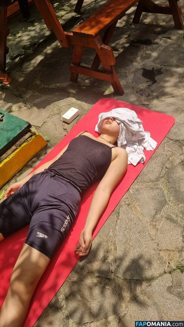 Eby Sarasvati / Eby5lut / EbySarasvati Desnudo OnlyFans  Foto filtrada #21