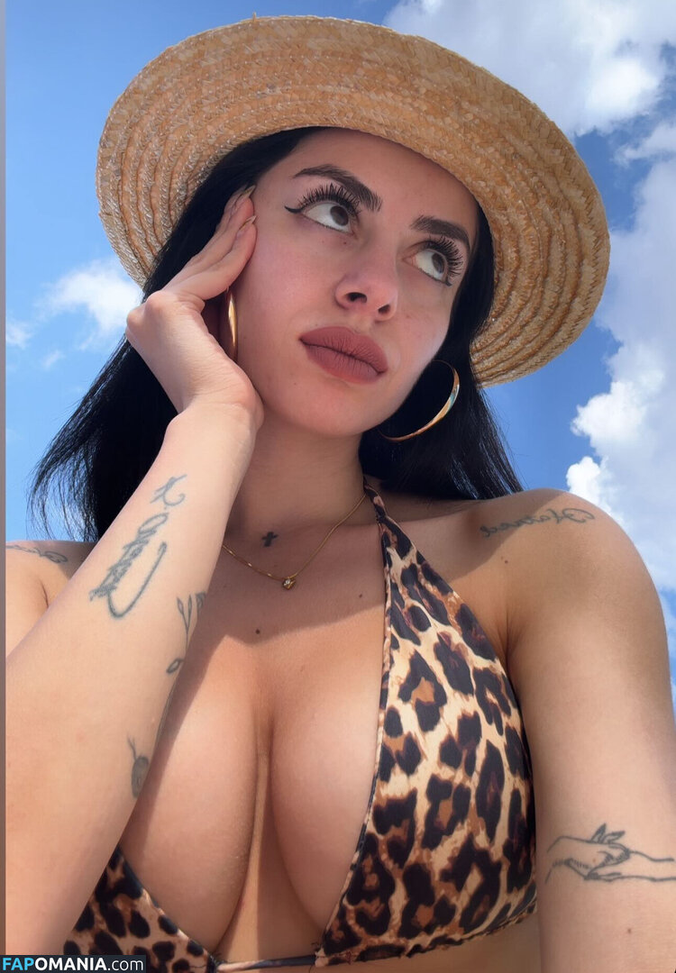 Edibe Bereket / Madamelyax Desnudo OnlyFans  Foto filtrada #5