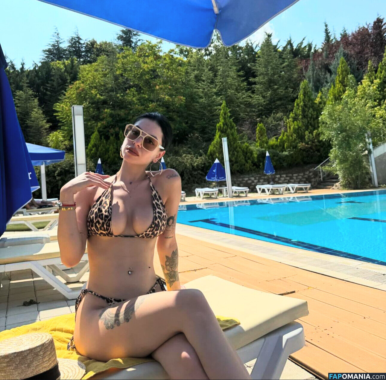 Edibe Bereket / Madamelyax Desnudo OnlyFans  Foto filtrada #7