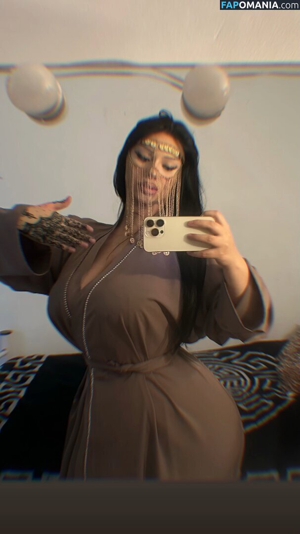 Wissem / _Elegancewoman_ / isswxm Desnudo OnlyFans  Foto filtrada #2