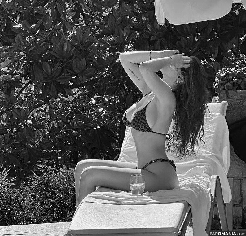 Elif Nesil Eliffnesil / eliffnesil / elifnesil2 Desnudo OnlyFans  Foto filtrada #5