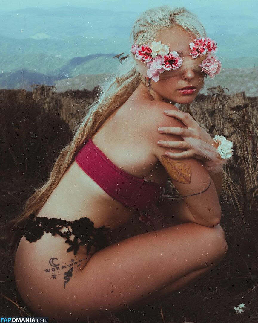 ElIZAGRACEMUSIC / Eliza Grace / elizaxograce / iamelizagrace_ Desnudo OnlyFans  Foto filtrada #93
