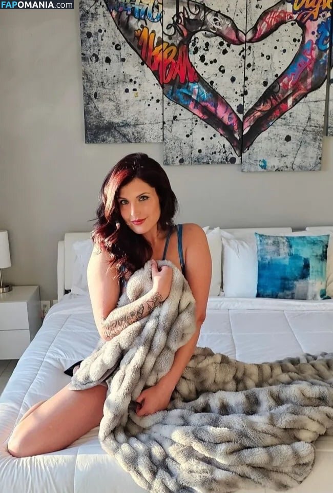 elizabeth_monarch Desnudo OnlyFans  Foto filtrada #5