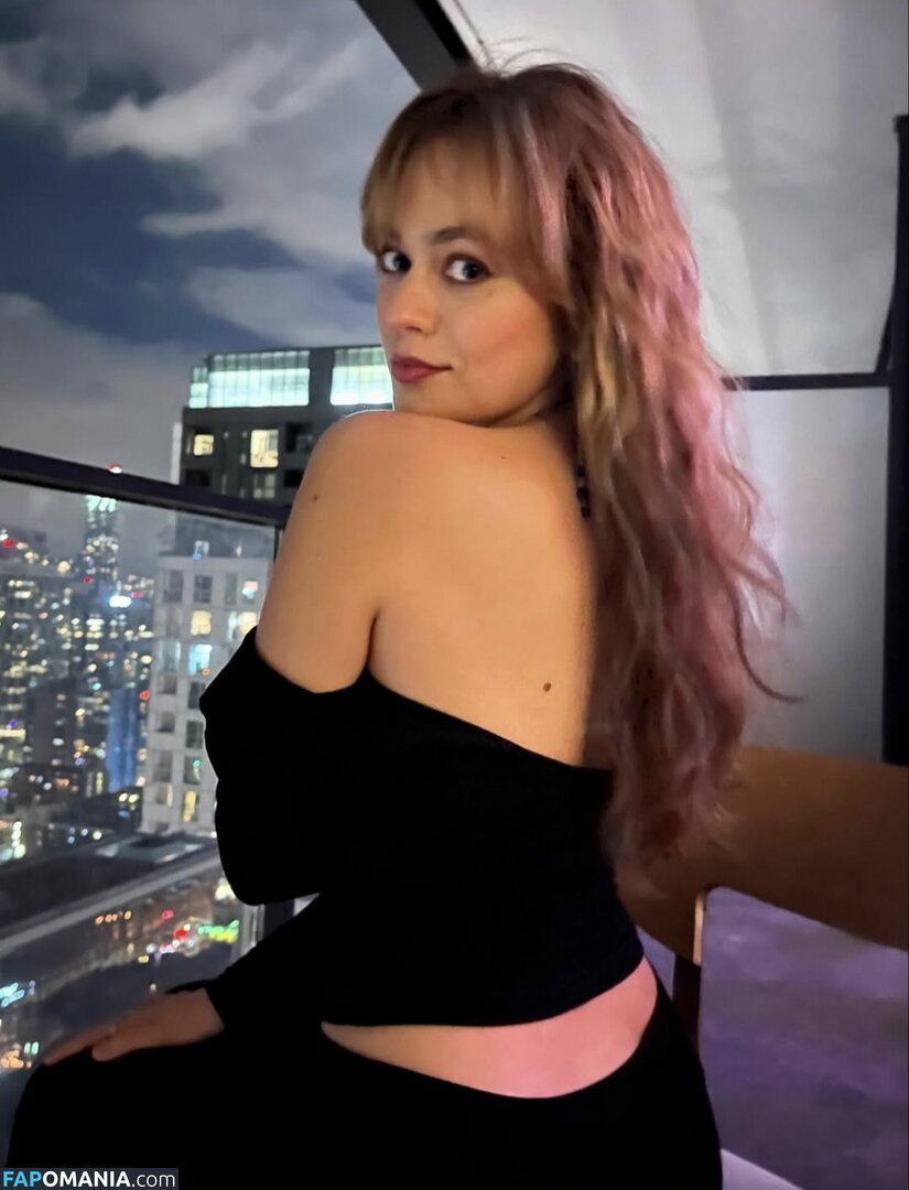 Ella Ballentine / ellaballentine Desnudo OnlyFans  Foto filtrada #2