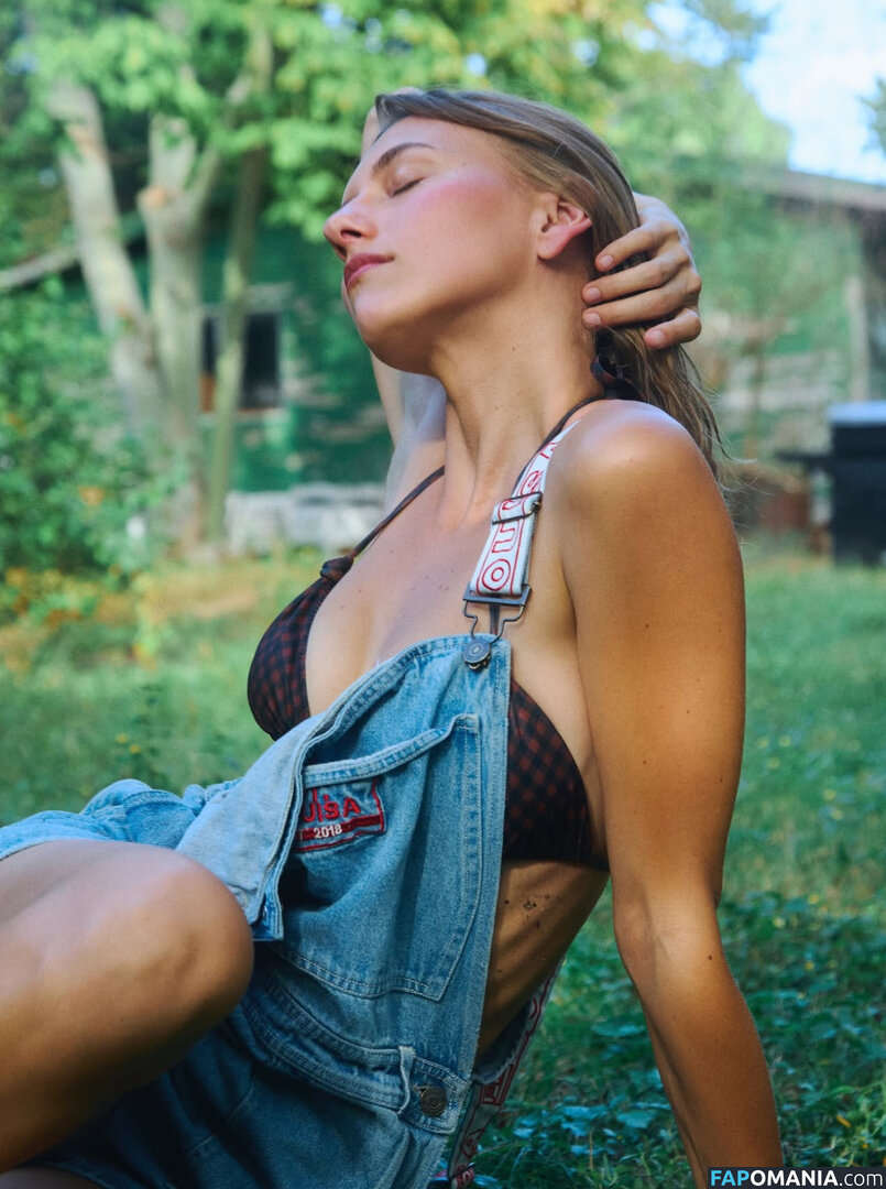 Ella Kernkamp / ellakernkamp Desnudo OnlyFans  Foto filtrada #5