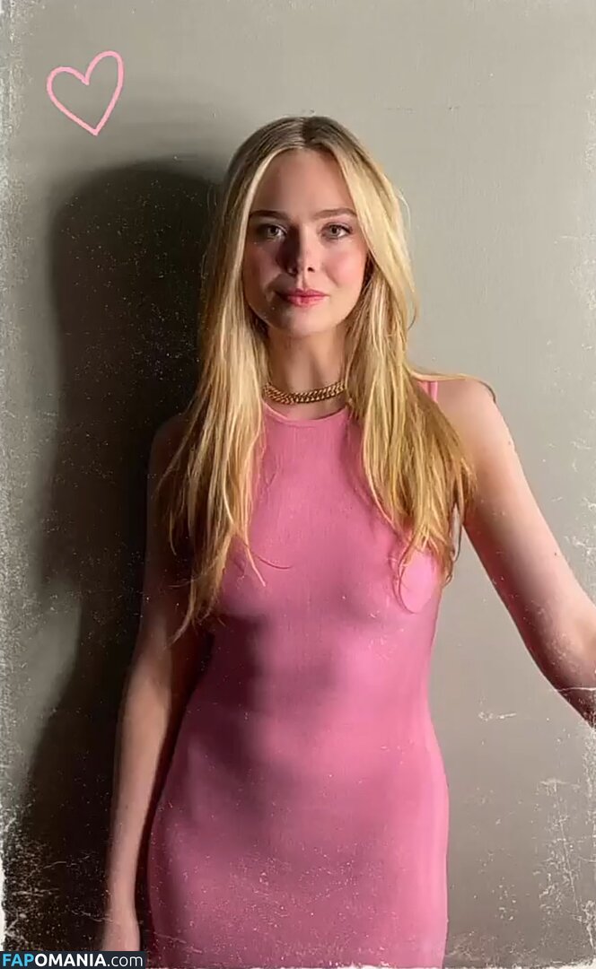 Elle Fanning / ellefanning Desnudo OnlyFans  Foto filtrada #64