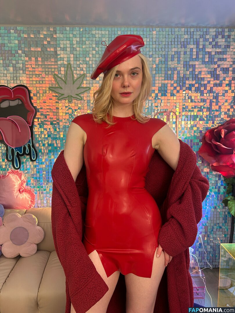 Elle Fanning / ellefanning Desnudo OnlyFans  Foto filtrada #144