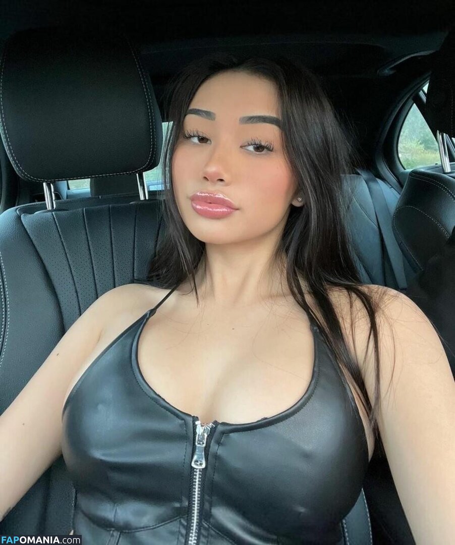 elleriemarie Desnudo OnlyFans  Foto filtrada #3