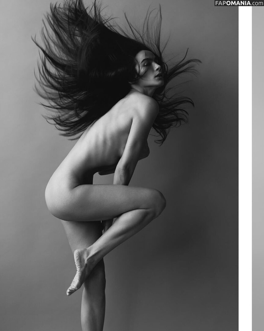 Elvina Garaeva / elyagara Desnudo OnlyFans  Foto filtrada #1