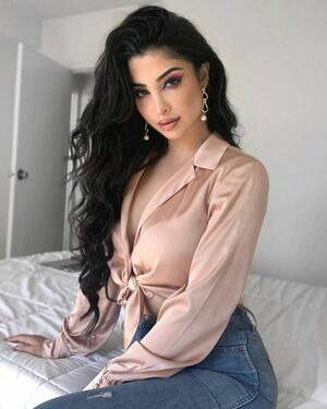 Elwa Saleh