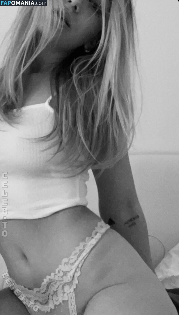 Ema Louise / emalouiise / emaxlouise Desnudo OnlyFans  Foto filtrada #6