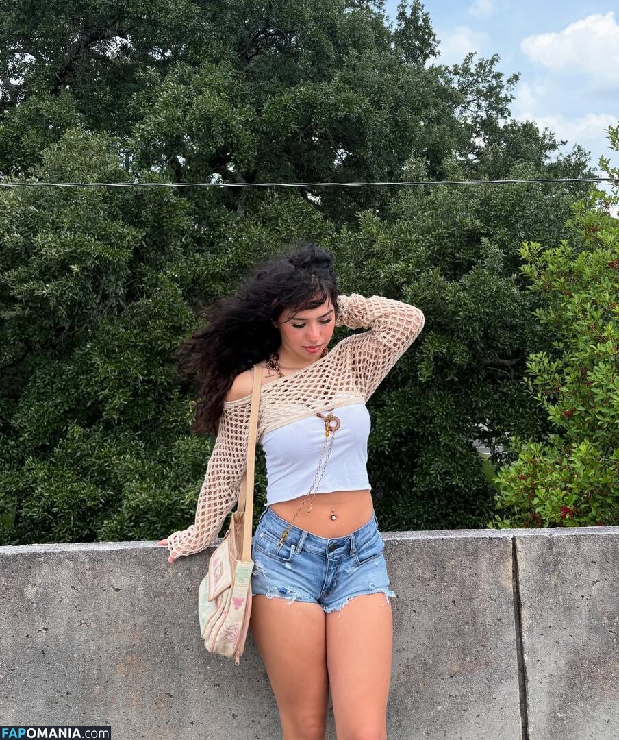 Emaleah Christou / emaleahchristou / https: Desnudo OnlyFans  Foto filtrada #8