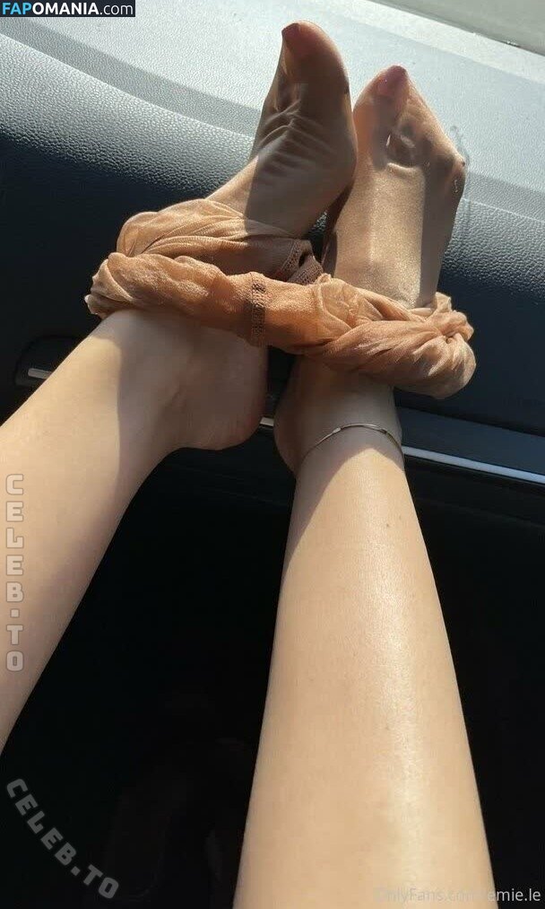 Emie.le / emie_le Desnudo OnlyFans  Foto filtrada #2