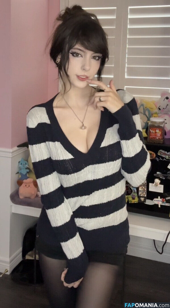 __emiki / em098 / emik28 / emiki / emiki28 / ilovekitties.28 Desnudo OnlyFans  Foto filtrada #2