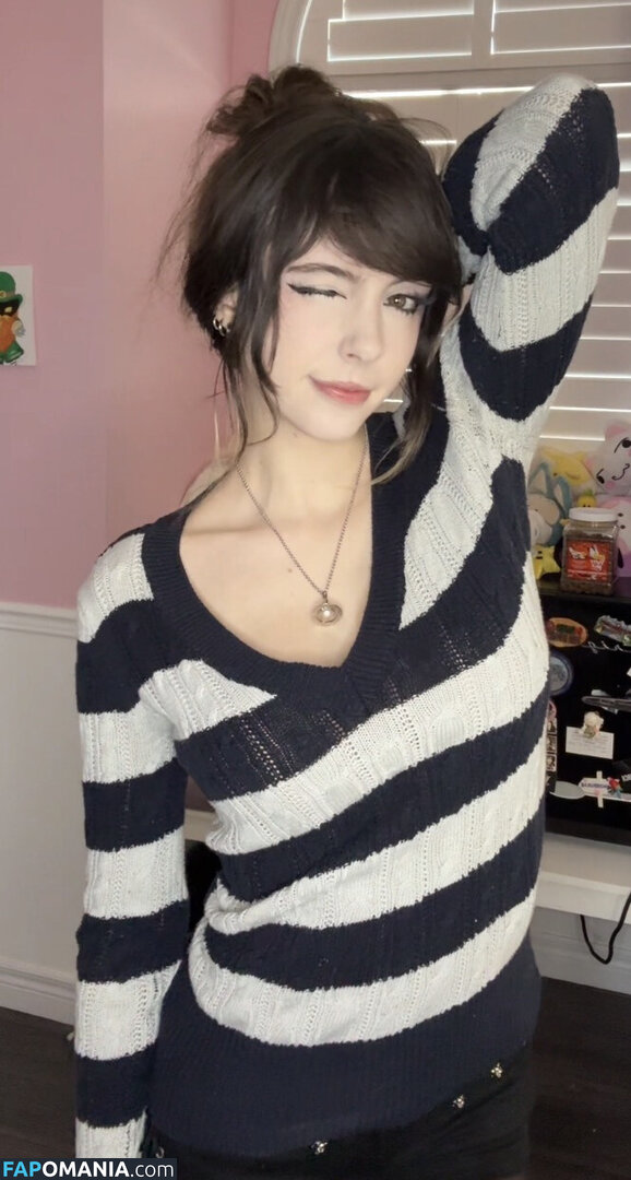 __emiki / em098 / emik28 / emiki / emiki28 / ilovekitties.28 Desnudo OnlyFans  Foto filtrada #6