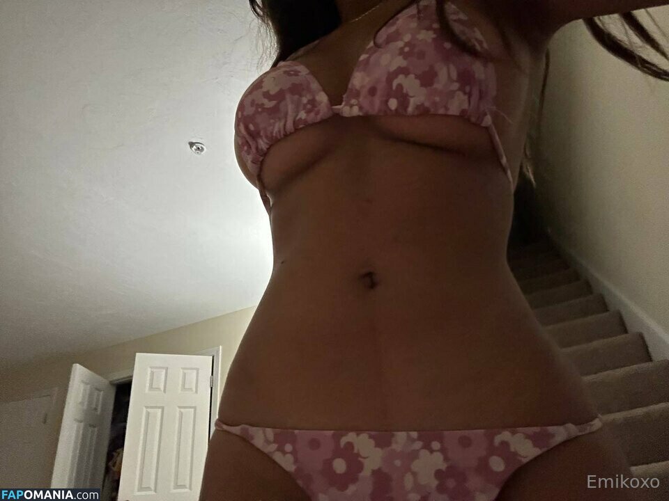dejhacatt / emikossecret / emikoxo Desnudo OnlyFans  Foto filtrada #17