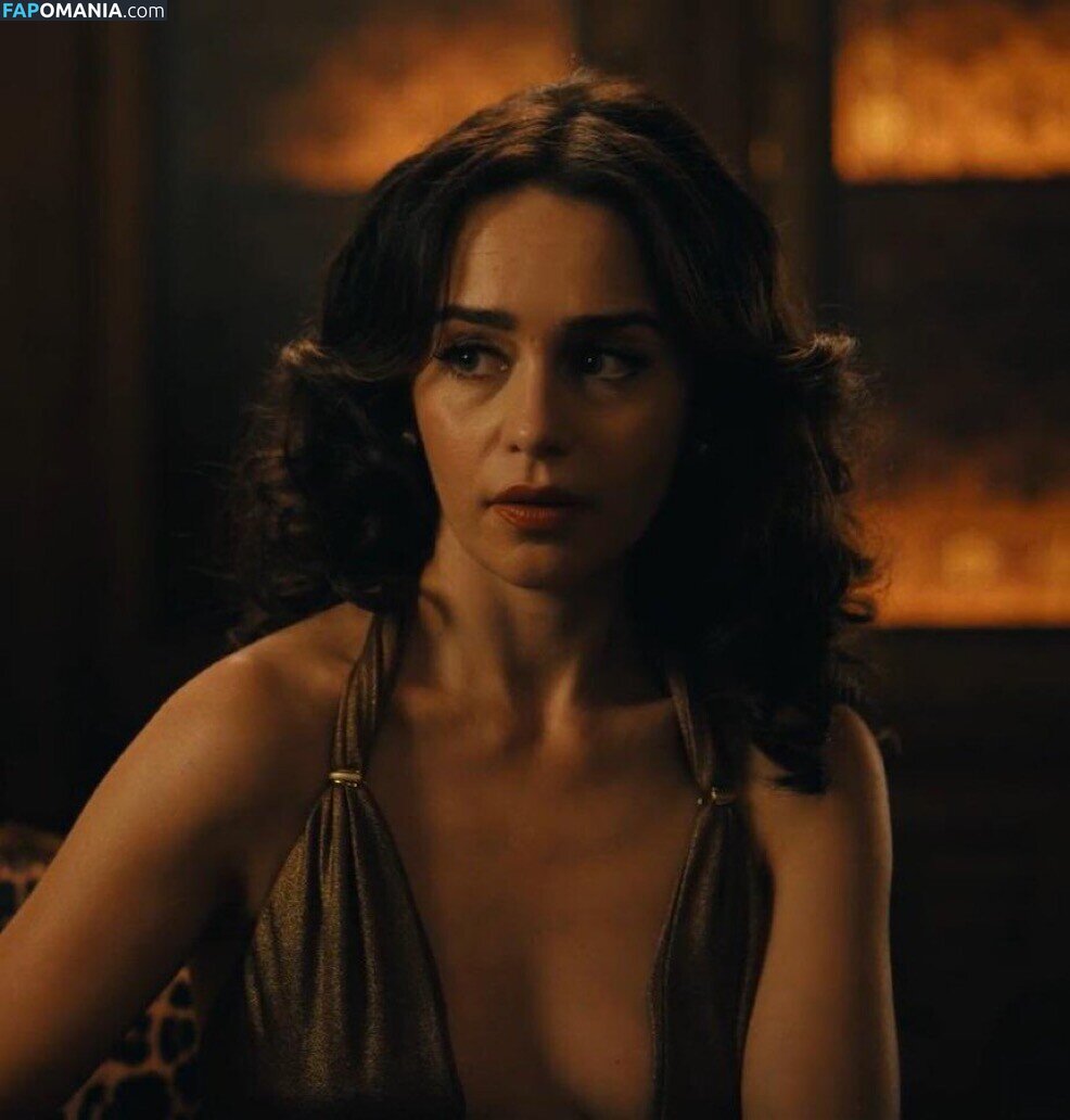 Emilia Clarke / clarkeyxo / emilia_clarke / emiliaclarke Desnudo OnlyFans  Foto filtrada #910