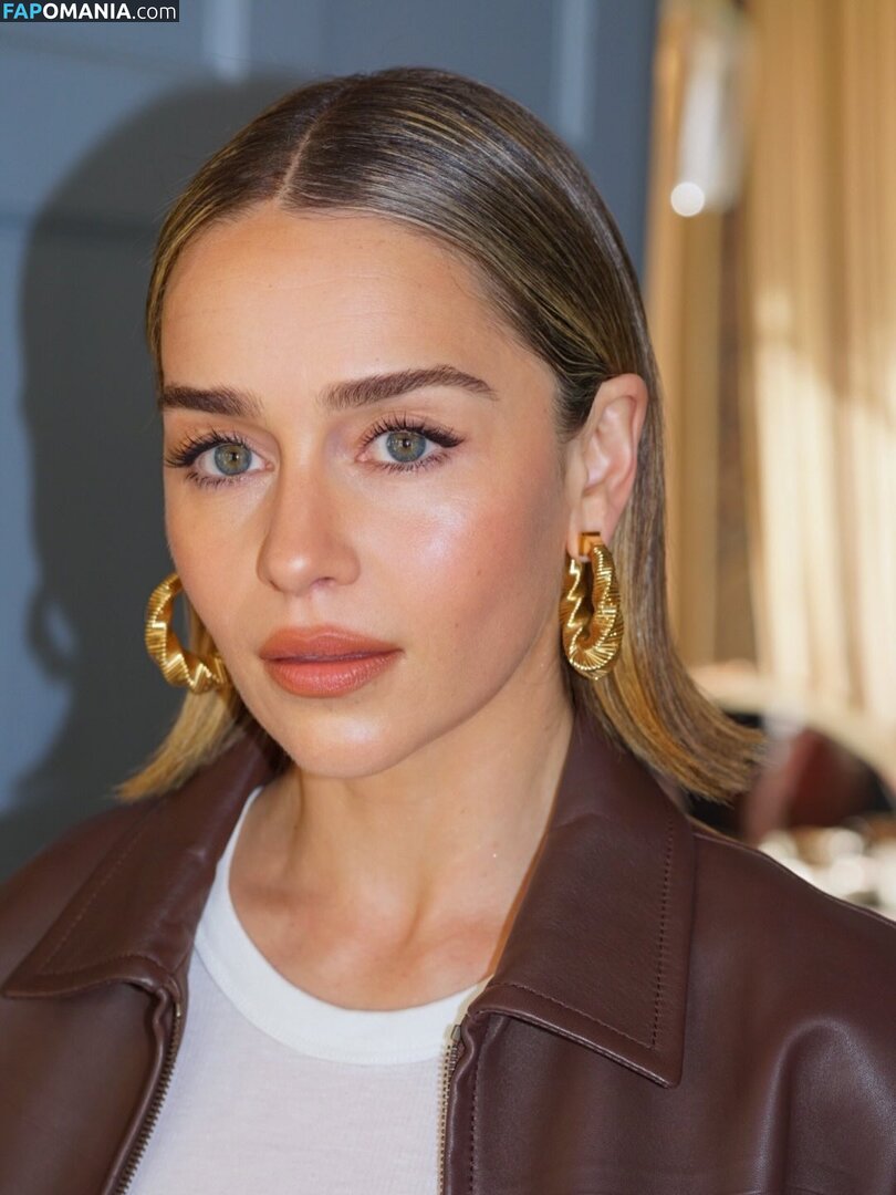 Emilia Clarke / clarkeyxo / emilia_clarke / emiliaclarke / emiliaclarkecentral / https: Desnudo OnlyFans  Foto filtrada #927