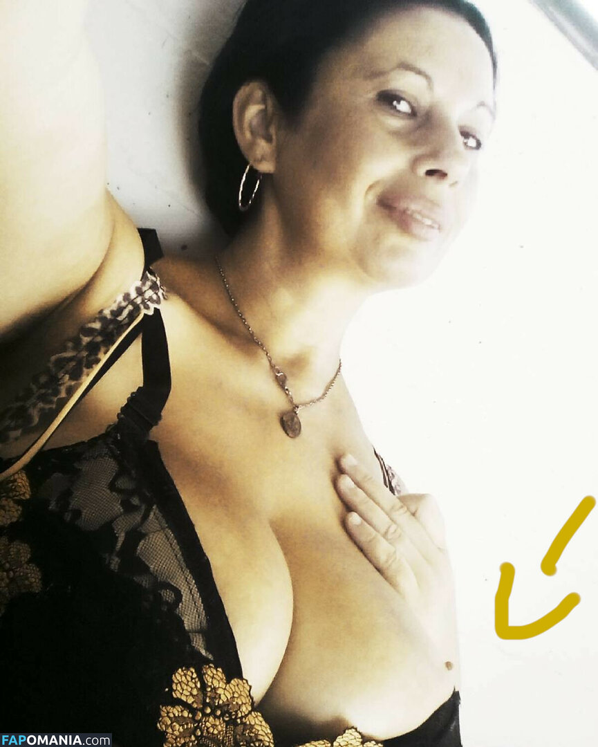 Emilia Di Giovanni / falena1971 Desnudo OnlyFans  Foto filtrada #1