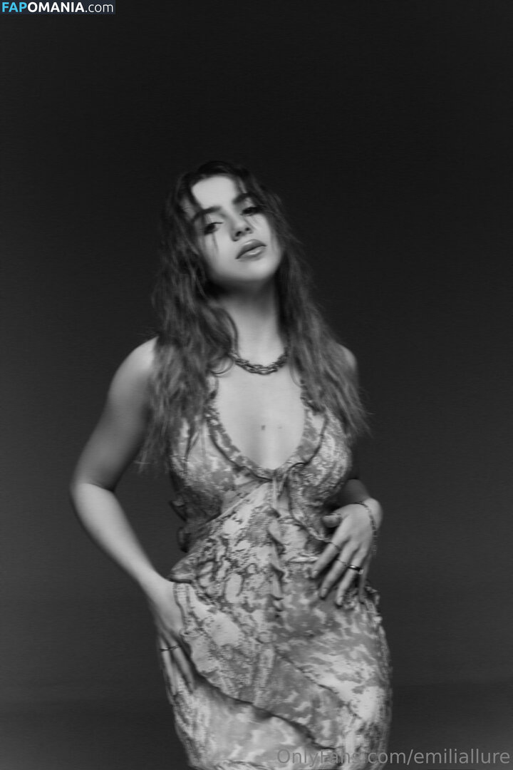 emiliallure Desnudo OnlyFans  Foto filtrada #20
