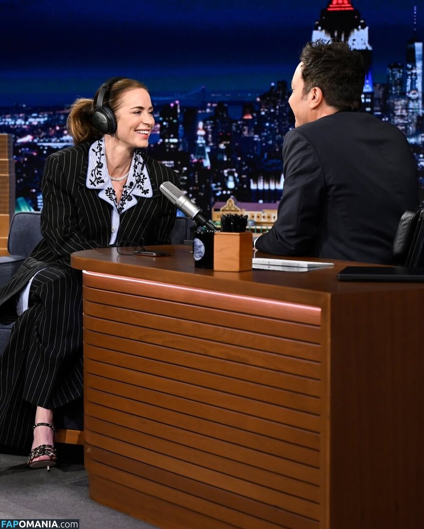 Emily Blunt / _emily_blunt_ / twogirlsoneblunt Desnudo OnlyFans  Foto filtrada #466