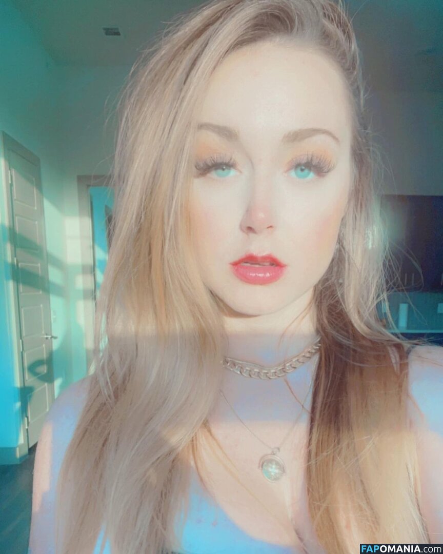 Emily James Desnudo OnlyFans  Foto filtrada #1
