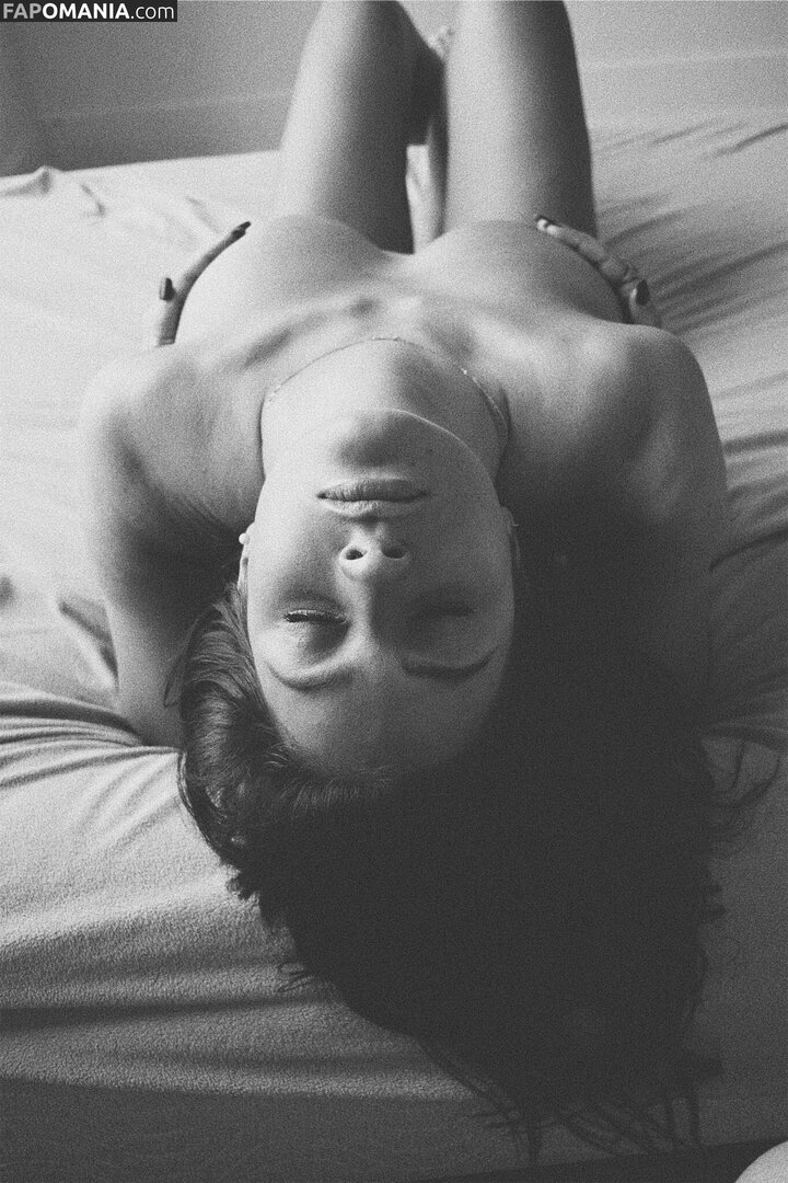 Emily Slater / emilylslater / emilyslaterr / itsemilyslater Desnudo OnlyFans  Foto filtrada #12