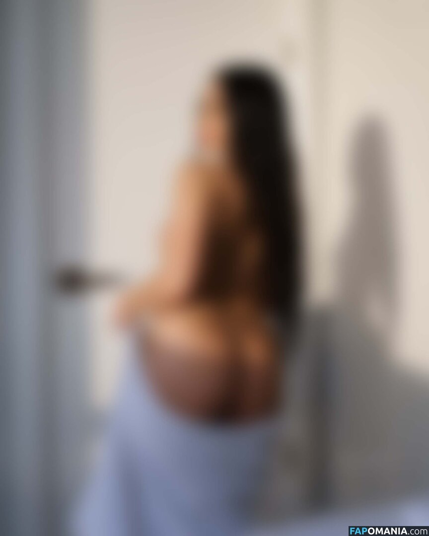 emmaameera Desnudo OnlyFans  Foto filtrada #12