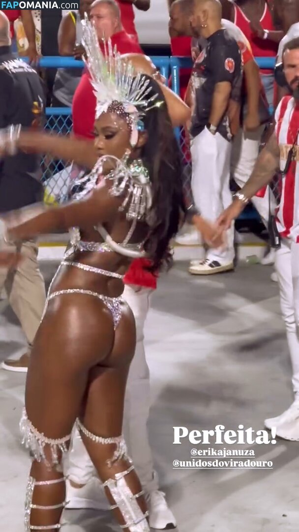 Erika Januza / erikajanuza Desnudo OnlyFans  Foto filtrada #1