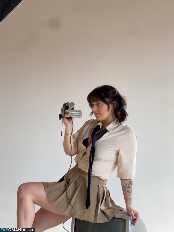Erin Dougal / Smosh / erindougal Desnudo OnlyFans  Foto filtrada #3