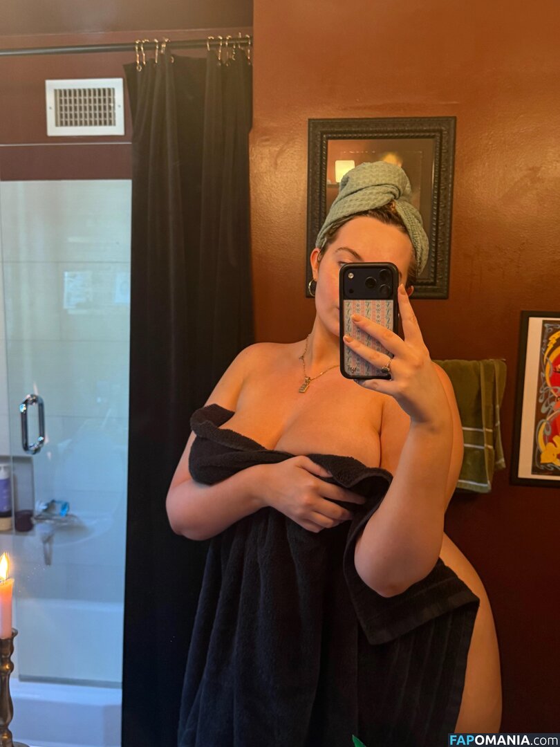 Erinmhk / erinmarleyklay / noterinmhk Desnudo OnlyFans  Foto filtrada #105
