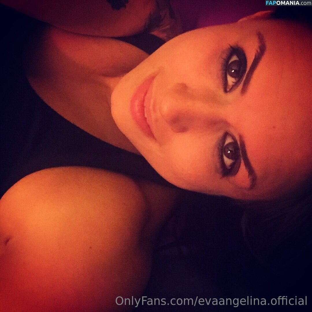 Eva Angelina / evaangelina.official / evaangelina.xoxo Desnudo OnlyFans  Foto filtrada #18