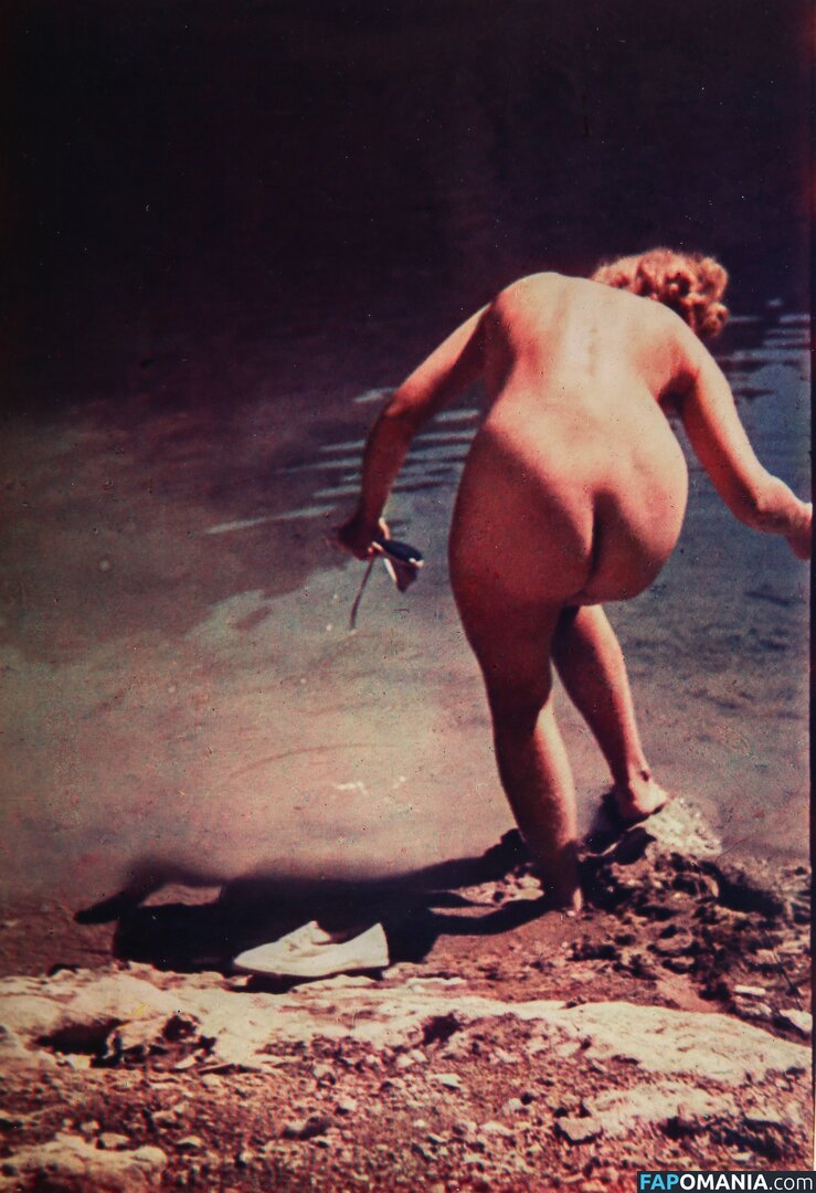 Eva Braun Desnudo OnlyFans  Foto filtrada #1