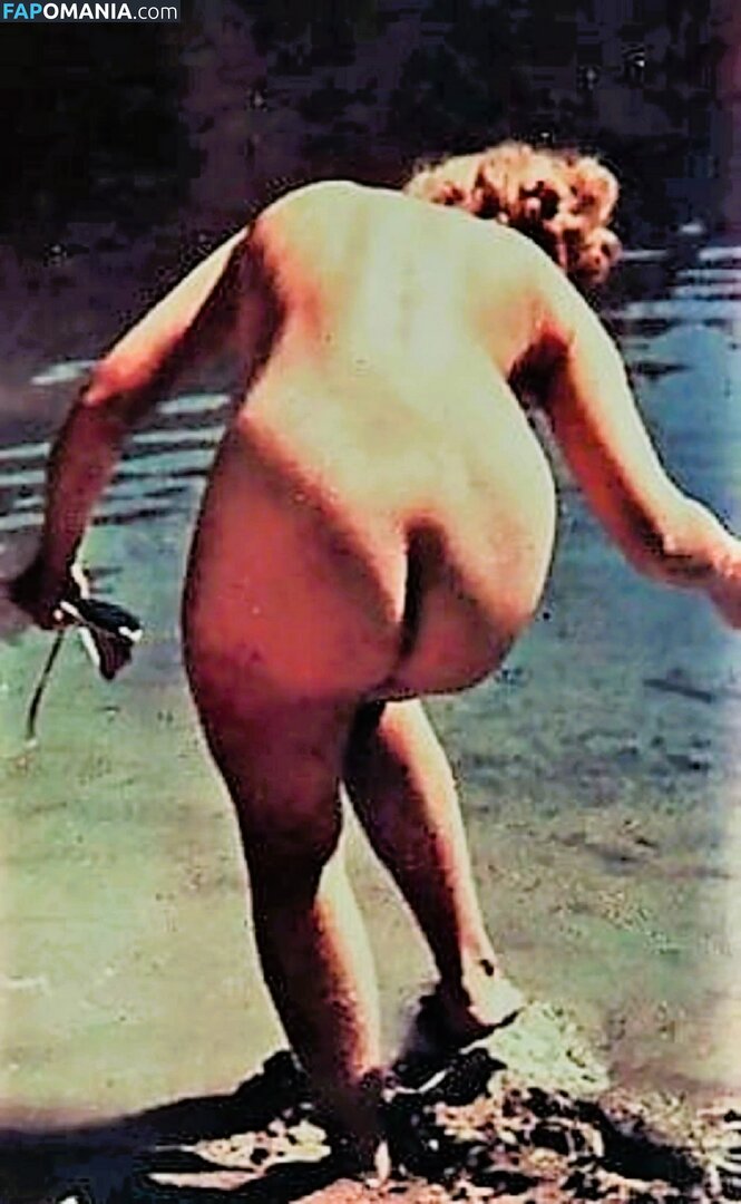 Eva Braun Desnudo OnlyFans  Foto filtrada #4