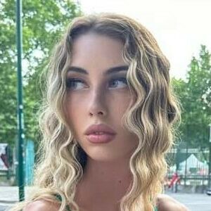 Eve Menta