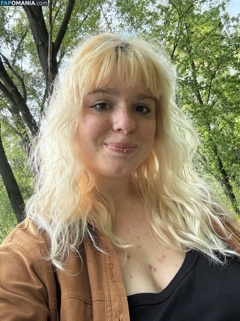 EveLinaIve / evelina / evelina-ive Desnudo OnlyFans  Foto filtrada #5