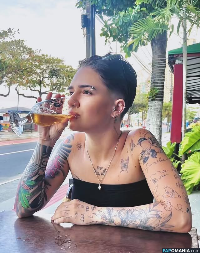 Evelyn Rech / evelynrechoficial Desnudo OnlyFans  Foto filtrada #4
