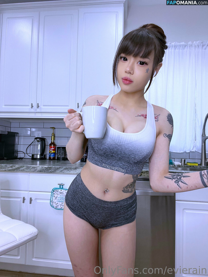 evierain / korpsekitten Desnudo OnlyFans  Foto filtrada #22