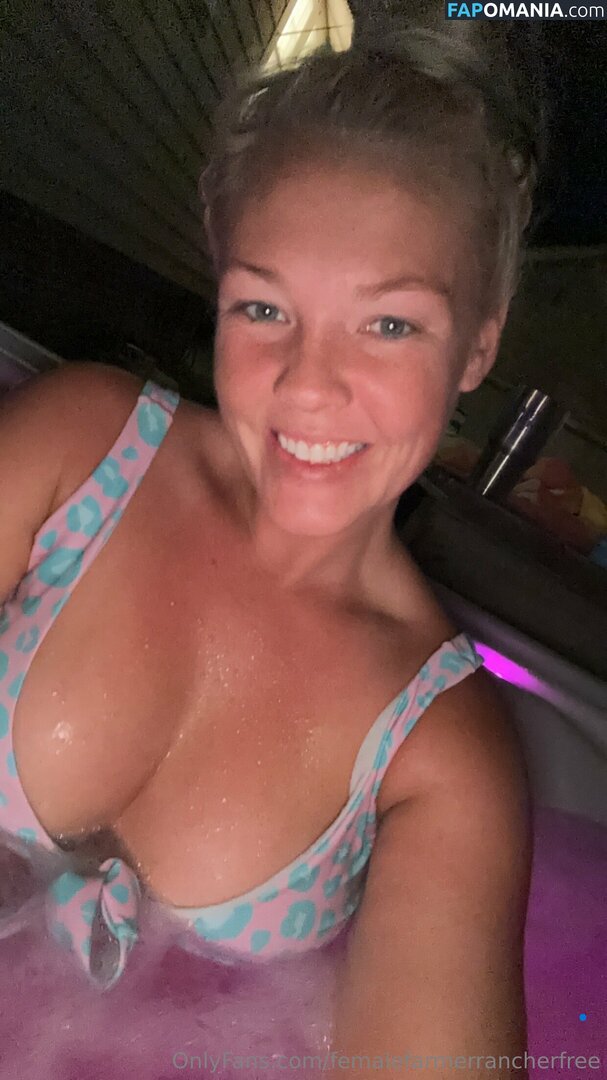 Female Farmer Rancher / FemaleRancher / femalefarmerrancher Desnudo OnlyFans  Foto filtrada #1