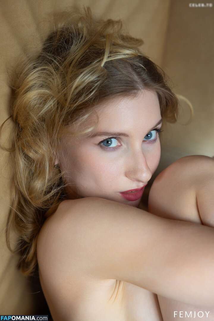 Femjoy / femjoymag / https: Desnudo OnlyFans  Foto filtrada #179