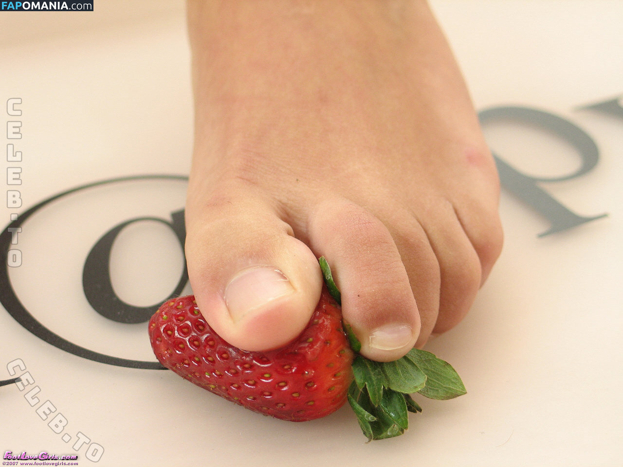 Footlovegirls Desnudo OnlyFans  Foto filtrada #29
