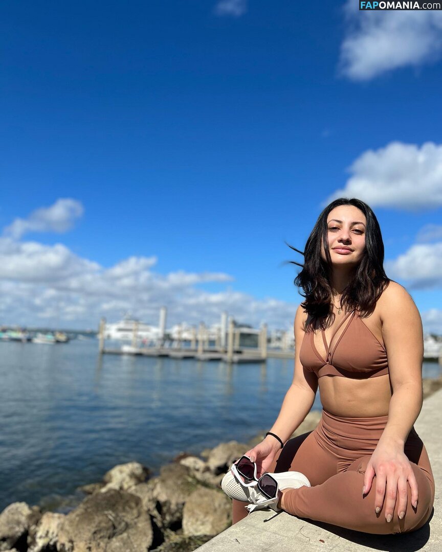 Francia Raisa / franciaraisa / raisastanciu Desnudo OnlyFans  Foto filtrada #199