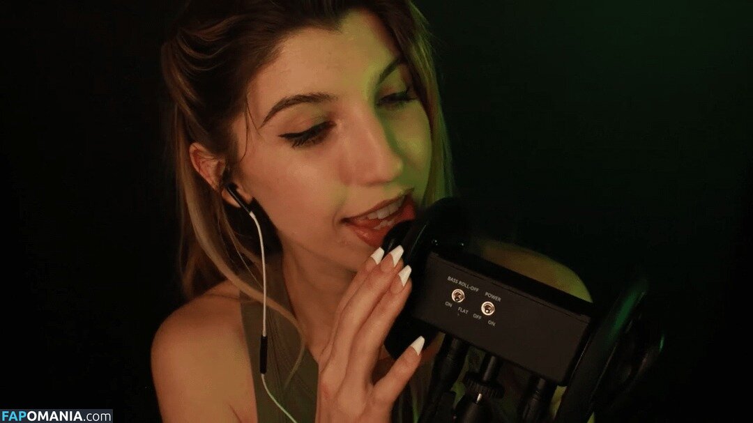 FrivolousFox ASMR / FrivviFox / frivvay Desnudo OnlyFans  Foto filtrada #148