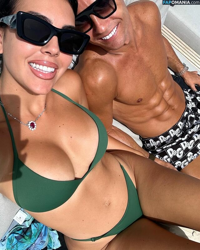 Georgina Rodriguez / georginagio Desnudo OnlyFans  Foto filtrada #1