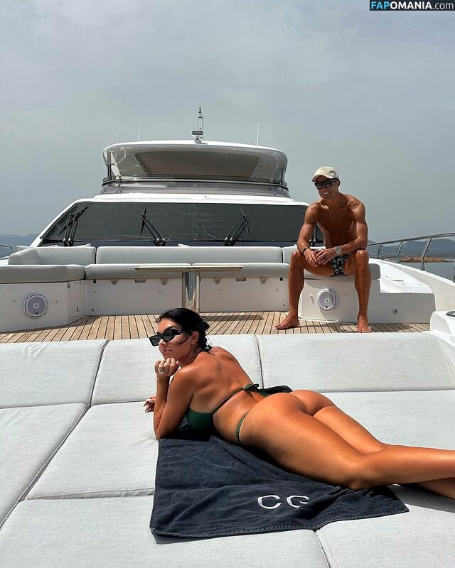Georgina Rodriguez / georginagio Desnudo OnlyFans  Foto filtrada #2