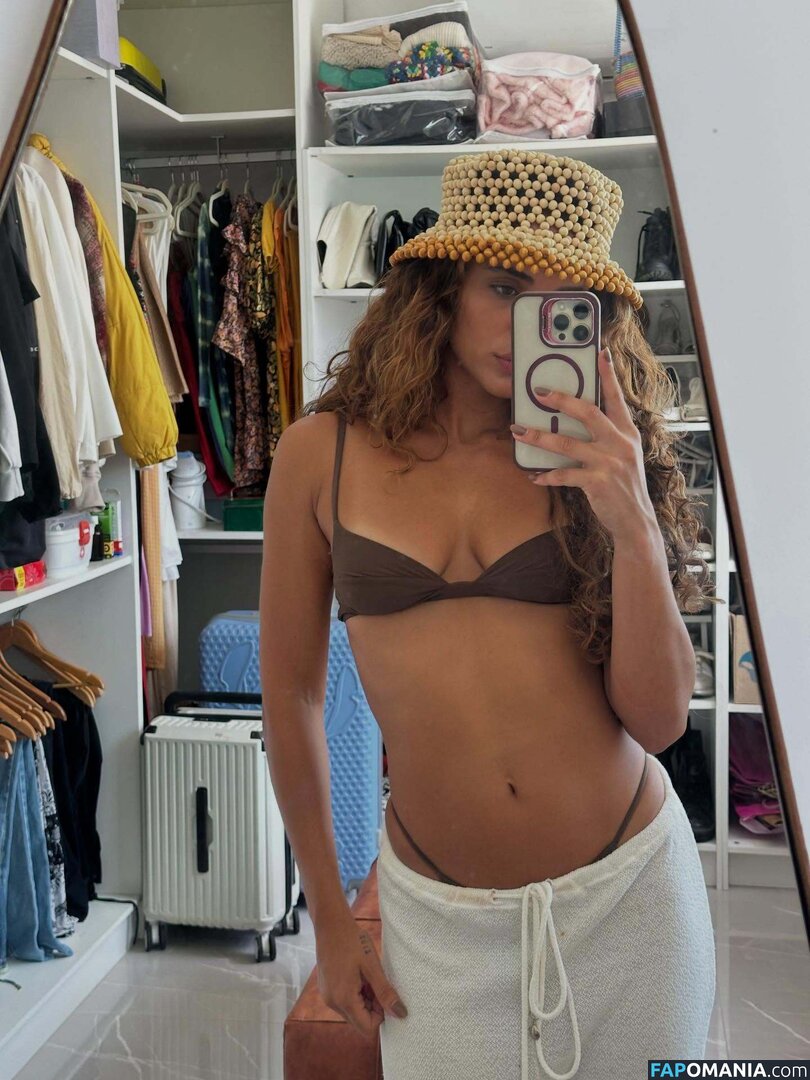 Giovana Cordeiro / cordeirogi Desnudo OnlyFans  Foto filtrada #2